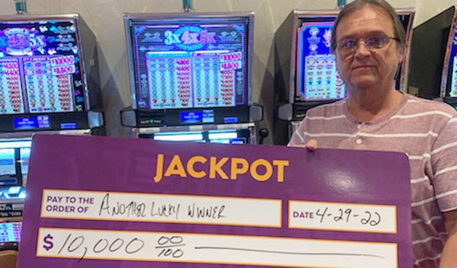 Jackpot winner, Stephen, won $10,000 at Mardi Gras Casino & Resort