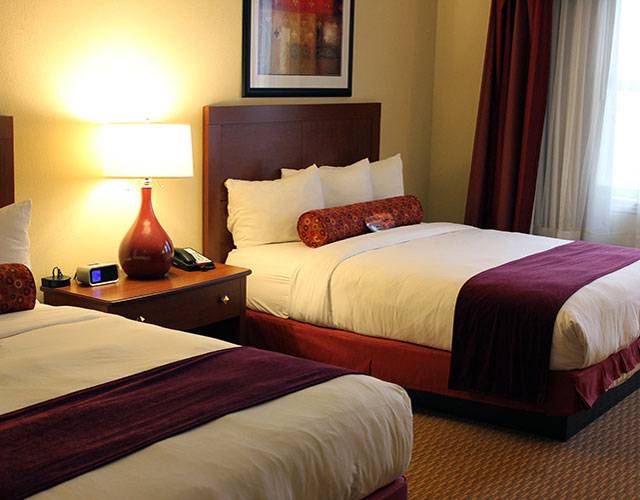 Deluxe 2 Queen Bed Hotel Room | Mardi Gras Casino & Resort Cross Lanes, WV