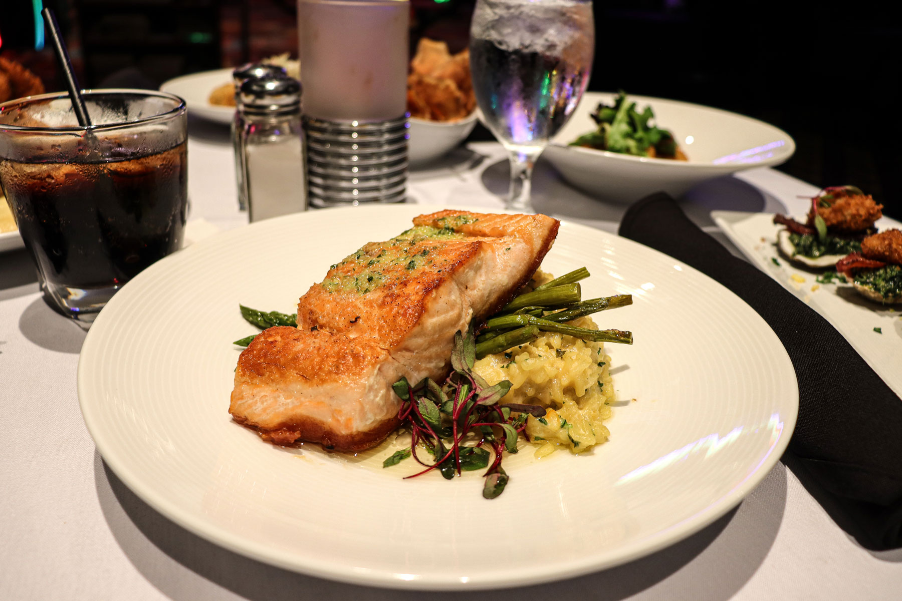 The French Quarter - Filet fish with asparagus