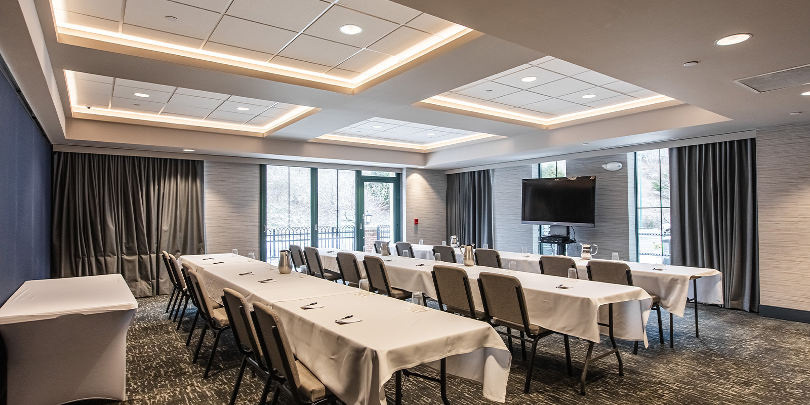 Meeting area featured at Mardi Gras Casino & Resort